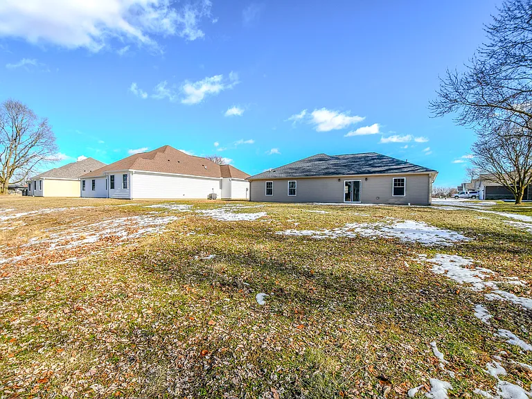 511 Cherry Ln — Photo 33