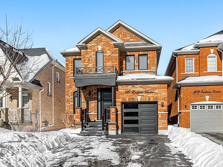 98 Erskine Dr #LOWER — Photo 1