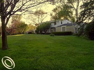 1st image of 745 Parkman Dr