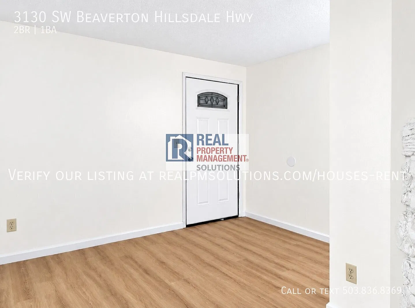 Inviting 2-Bedroom Apartment with Private Balcony & Wooded Views — Photo 4