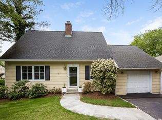 199 Hollow Tree Ridge Rd, Darien, CT 06820