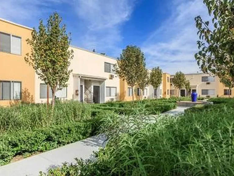 Welcome to Anza Village Comfortable Living in the Heart of El Cajon! — Photo 20