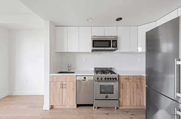 Rented by Corcoran | media 2