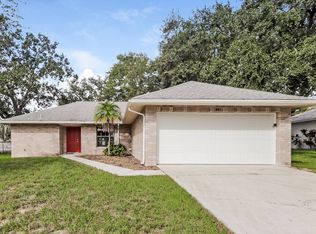 801 Cambridge Way, Lake Wales, FL 33853