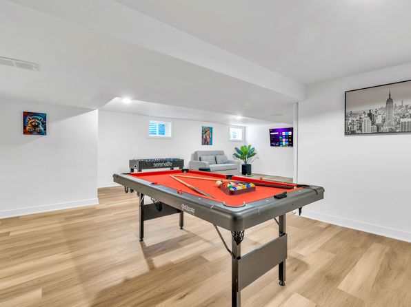 1660 S Mannheim Rd Floor 1