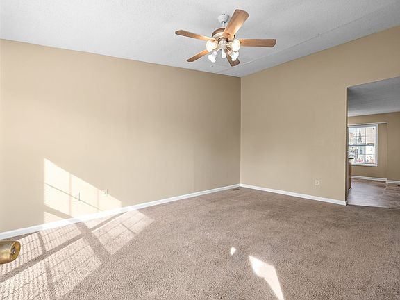 4th image of 234 Waterford Dr