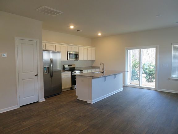 3rd image of 117 Pendleton Place Way