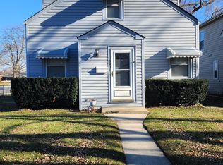 8801 S Sacramento Ave, Evergreen Park, IL