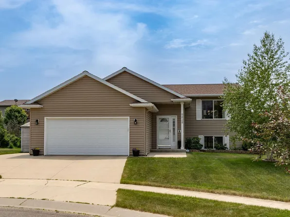 5828 Baron Ln NW, Rochester, MN 55901