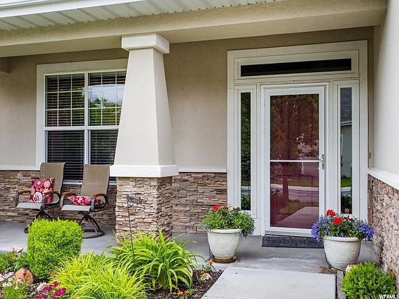 5th image of 5062 W Park Commons Way