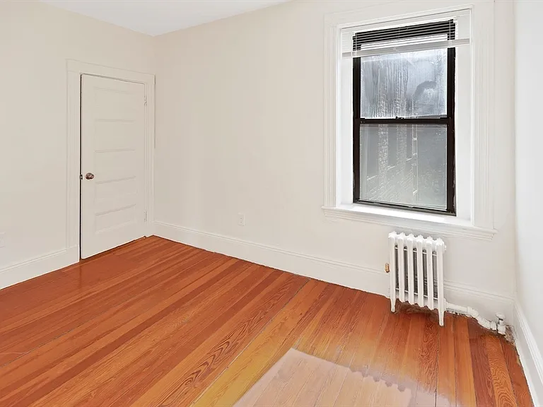 864 Huntington Ave #3 — Photo 7