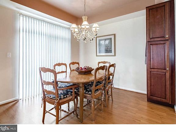 5th image of 2121 Verona Dr
