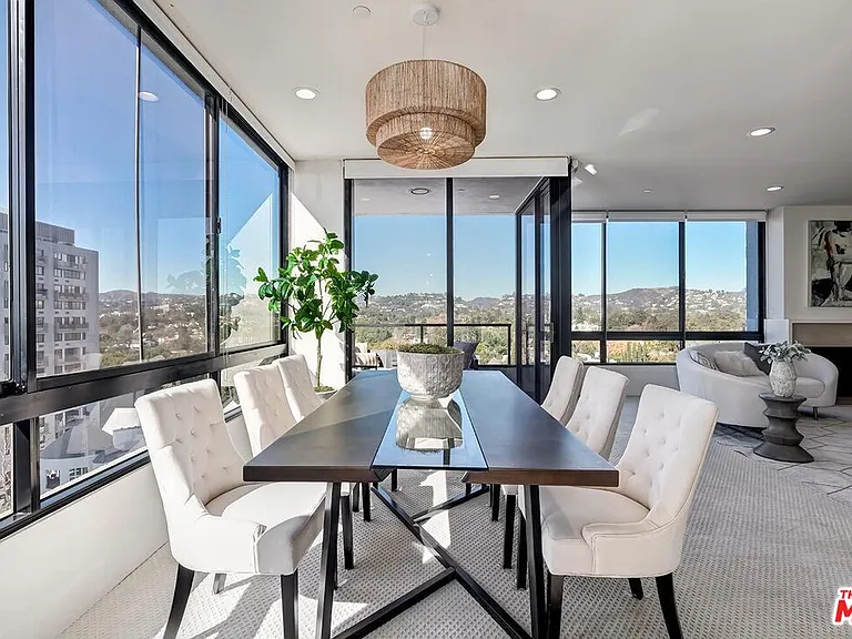 10350 Wilshire Blvd #1102 — Photo 12