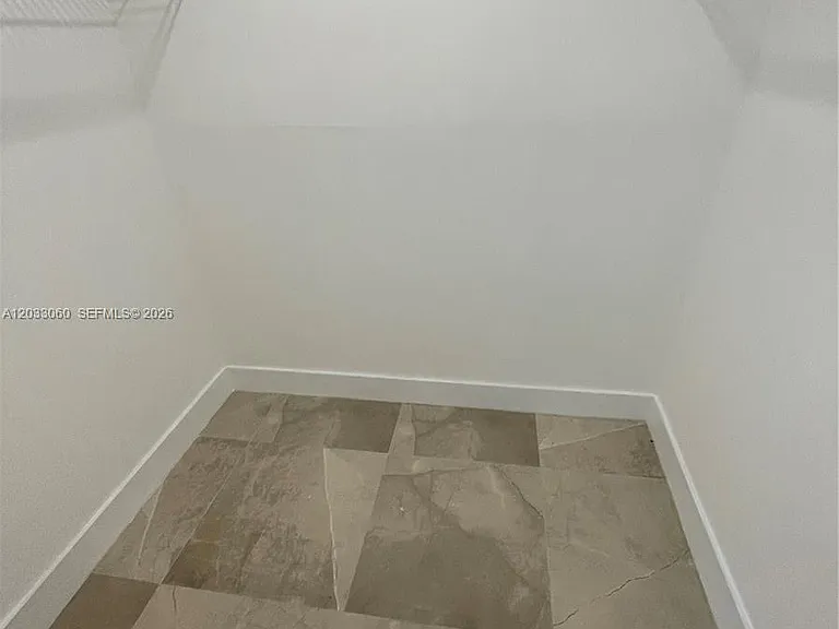 409 Lakeview Dr #104 — Photo 26