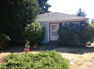 8136 28th Ave SW, Seattle, WA 98126