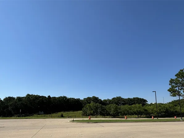 1901 W Kirkwood Blvd, Southlake, TX 76092