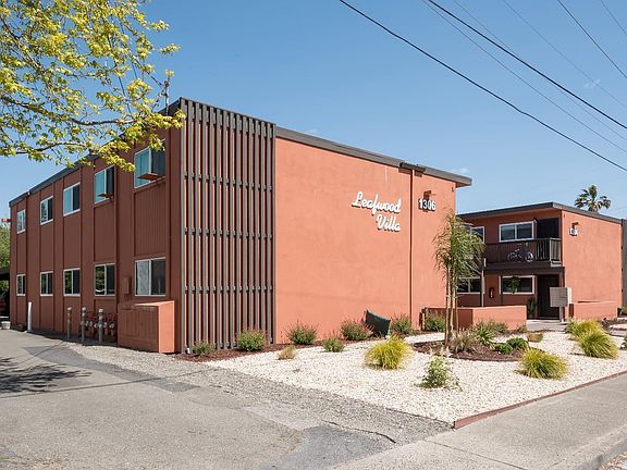 2nd image of 1304 - 1306 Leafwood Drive