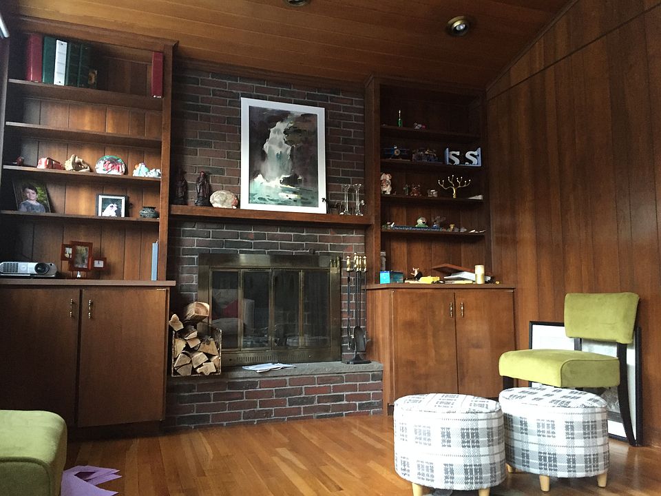2nd image of 31 Longwood Dr