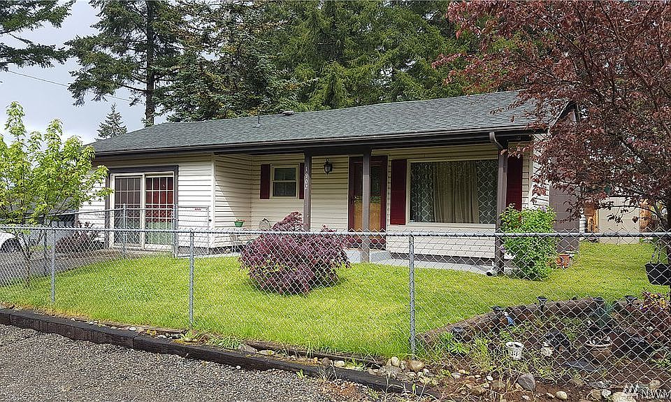 1st image of 1902 S 2nd St