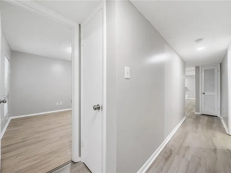 113 Tuxworth Cir — Photo 23