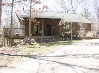4871 S Locust Ave, Newaygo, MI 49337