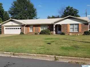 1302 Arbor Ave SW, Decatur, AL 35601
