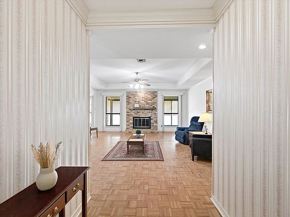 5th image of 7005 Baseline Ln