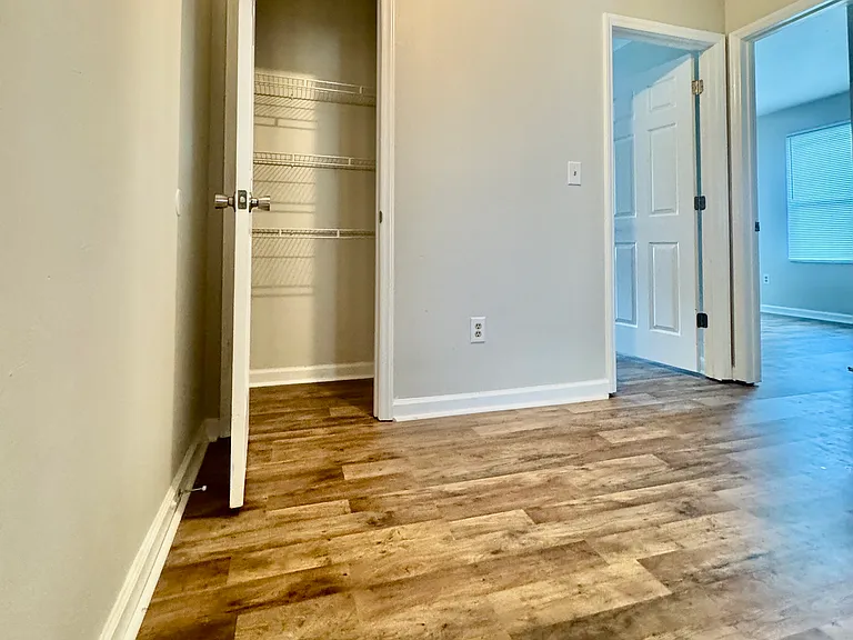 2906 Cara Ct — Photo 16