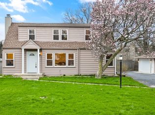 1154 S Addison Ave, Lombard, IL 60148