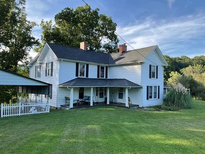 223 Boyd Hollow Rd, Ararat, VA, 24053