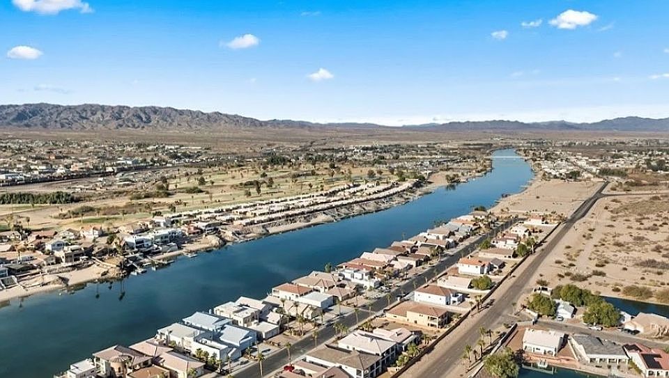 Waterfront  location 