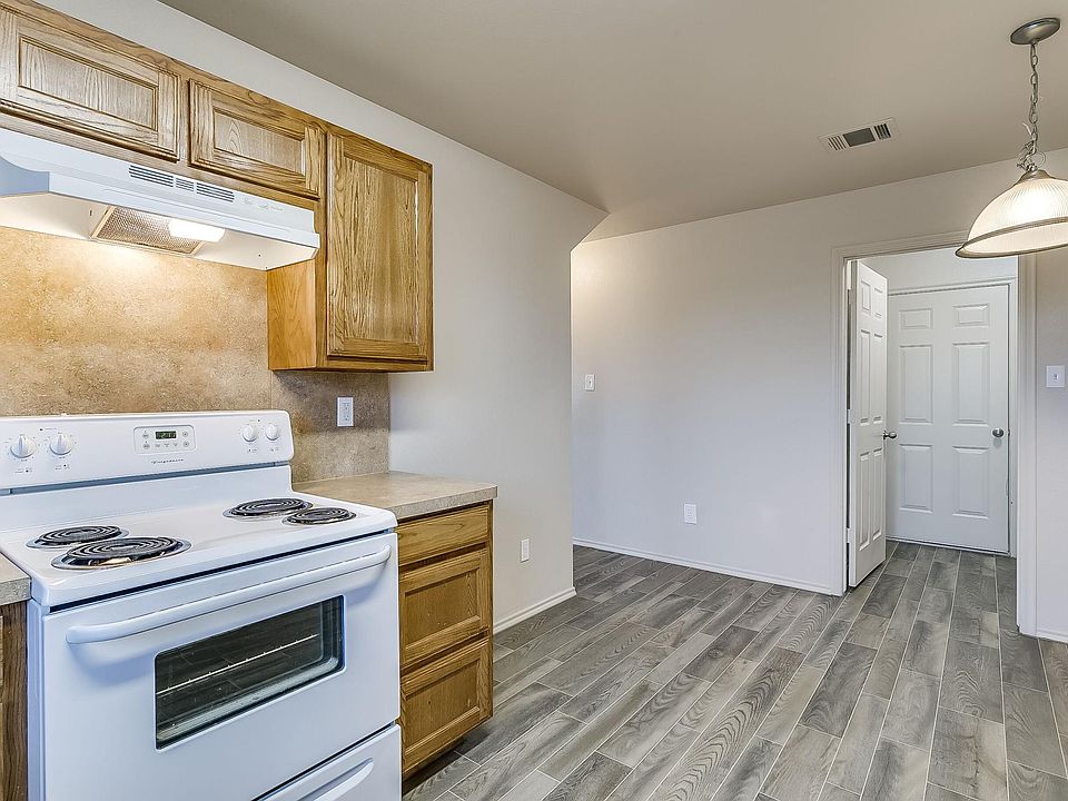 1631 Woodard Ave Cleburne, TX, 76033 Apartments for Rent Zillow