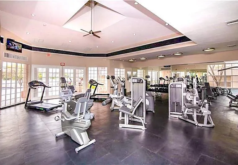 2850 N Oakland Forest Dr #215 — Photo 20