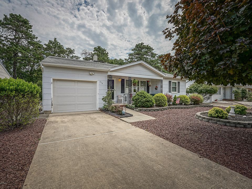 114 Castleton Drive, Toms River, NJ 08757 Zillow