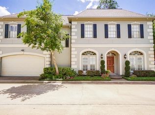 7711 S Hunters Court Dr, Houston, TX 77055