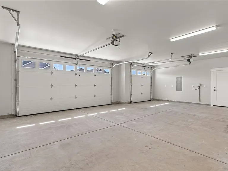 4417 W Hide Away Ln — Photo 11