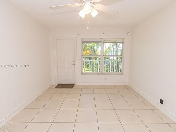 3rd image of 3260 NE 19th Ave APT 19