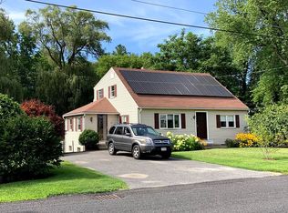 31 White Oaks Rd, Williamstown, MA 01267