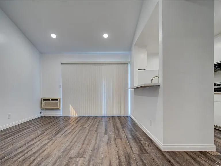 262 Streamwood — Photo 226