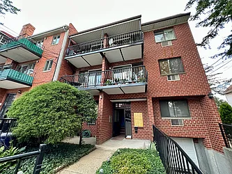 Rented by LRGNY Group, Inc.