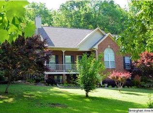 137 Grove Hill Dr, Alabaster, AL 35007