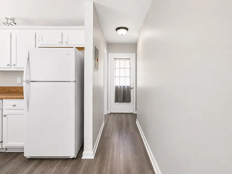 8124 Stonebrook Dr #1 — Photo 11