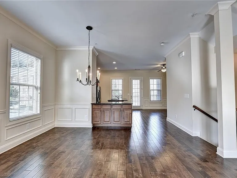 2448 Tenor Ln — Photo 23