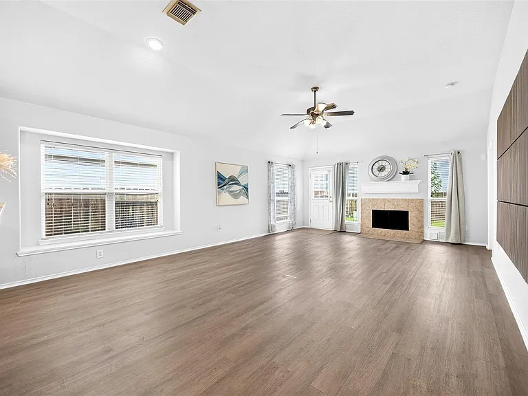 7219 Avocet Ln — Photo 9