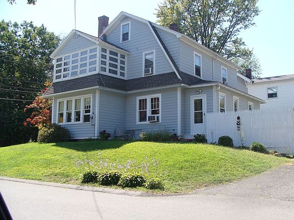 Beverly terrace entrance
