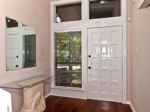3rd image of 640 Tete Lours Dr APT 12