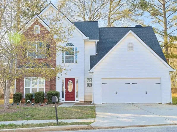 910 Lakeside Ct, Loganville, GA 30052