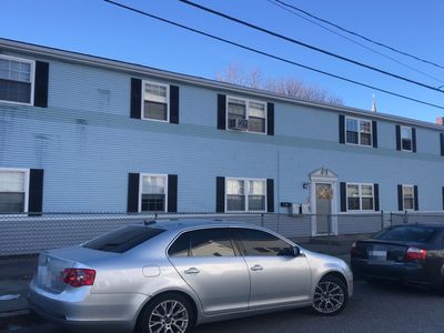 375 3rd St APT 4, Fall River, MA, 02721