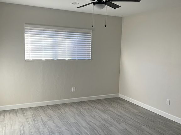 5th image of 3064 N Cherry Ave