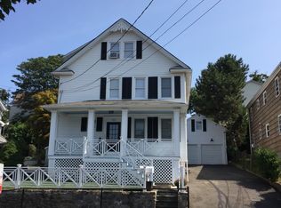 107 N Water St, Greenwich, CT 06830